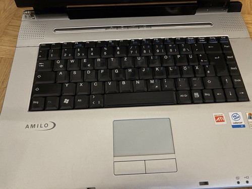 Fujitsu siemens amilo - fujitsu,